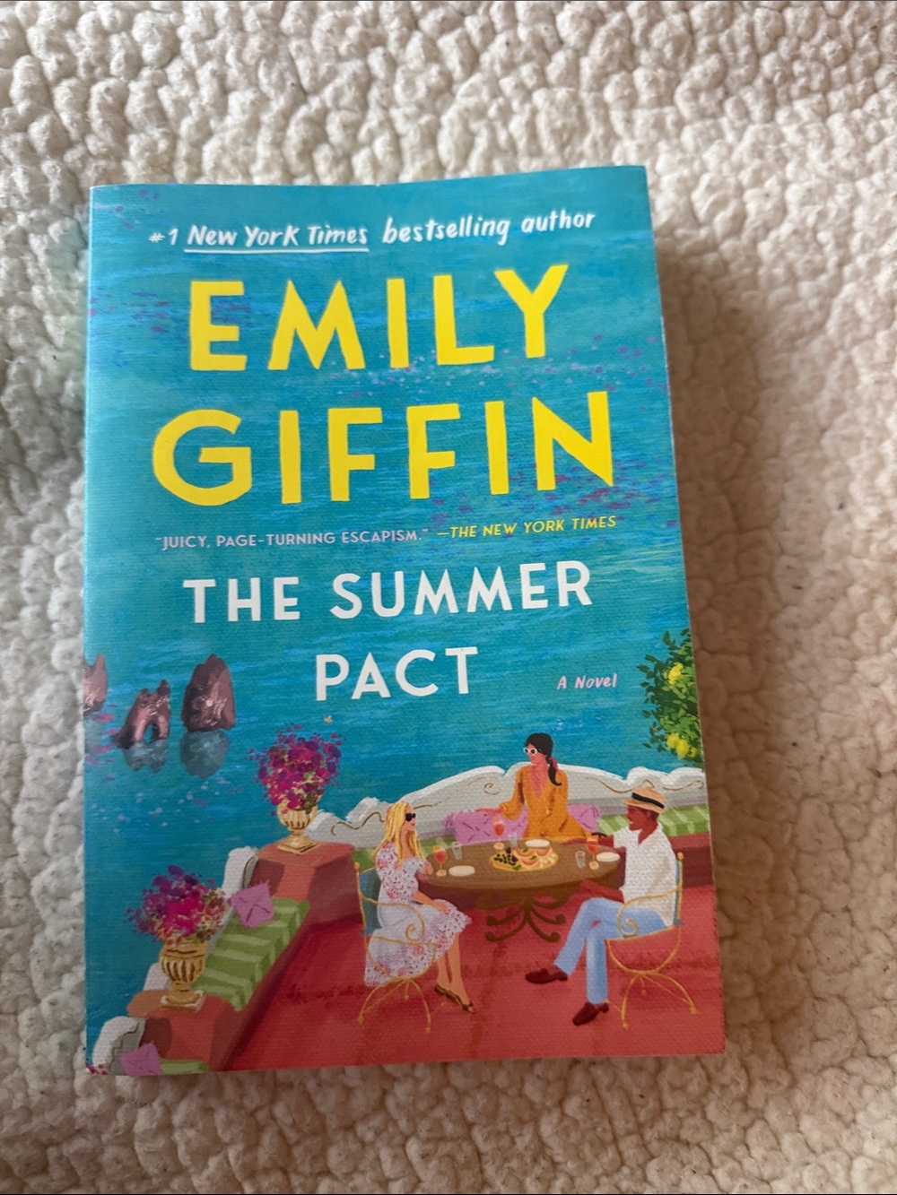 Emily Giffin "The Summer Pact" Paperback - Turquoise Yellow Cover
